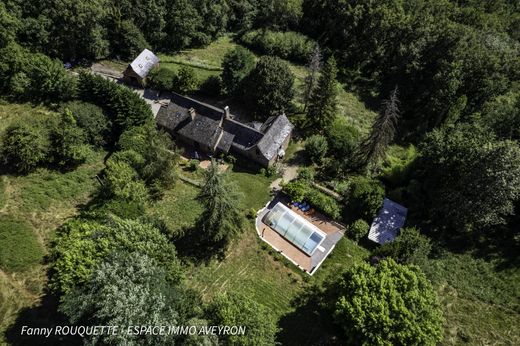 Casa de lujo en Nauviale, Aveyron