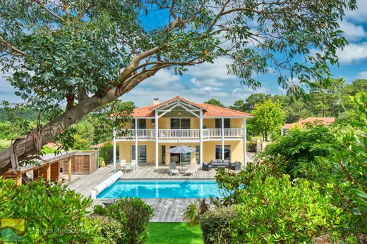 Luxe woning in Lacanau-Océan, Gironde