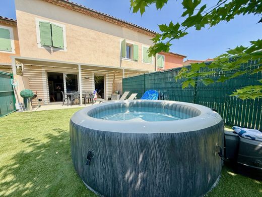 Villa a Grimaud, Var