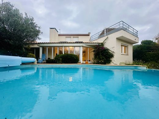 Villa in Lattes, Hérault