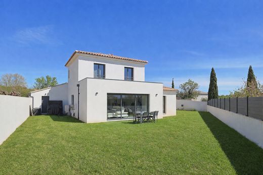 Villa in Puget-Ville, Var