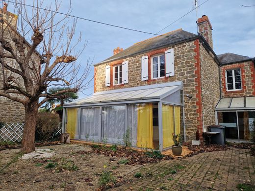 منزل ﻓﻲ Dinard, Ille-et-Vilaine