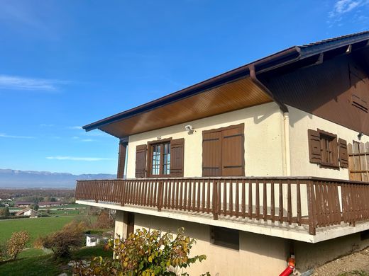 Πολυτελή κατοικία σε Saint-Cergues, Haute-Savoie