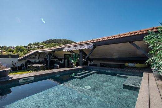 Daire Allonzier-la-Caille, Haute-Savoie