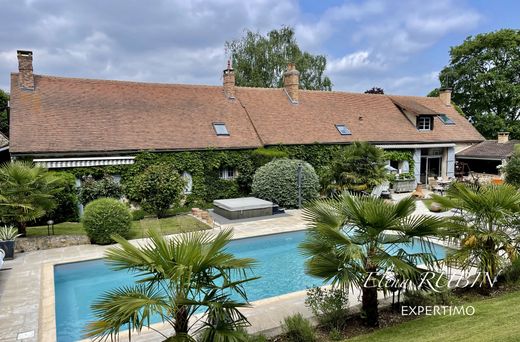 Maison de luxe à Clairefontaine-en-Yvelines, Yvelines