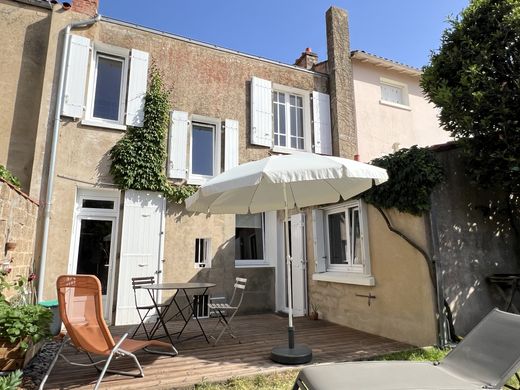 Maison de luxe à Les Sables-d'Olonne, Vendée