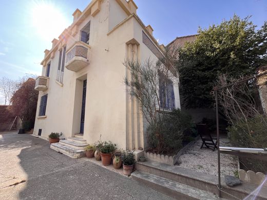 Luxury home in Narbonne, Aude