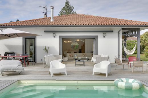 Casa di lusso a Tosse, Landes