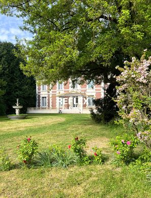 Luxury home in Villers-Bretonneux, Somme