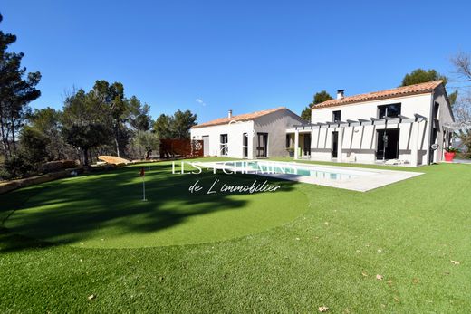 Villa in Trets, Bouches-du-Rhône
