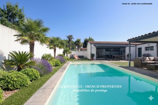Luxury home in Dompierre-sur-Mer, Charente-Maritime