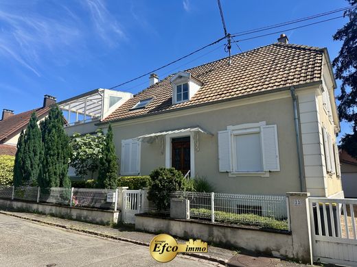 Casa de lujo en Morschwiller-le-Bas, Alto Rin