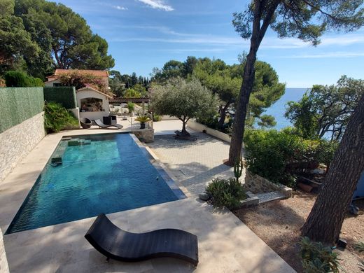 Luxury home in Saint-Raphaël, Var