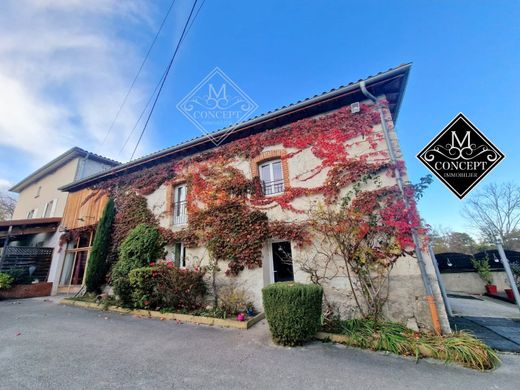 Casa de lujo en Montbrison, Loira