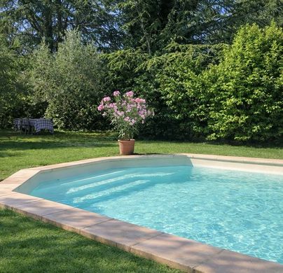 Villa in Uzès, Gard