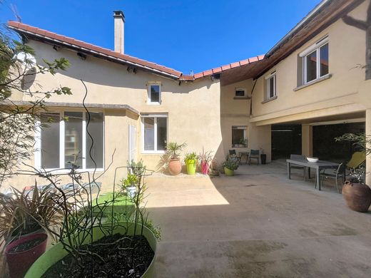 Casa de luxo - Solaize, Ródano