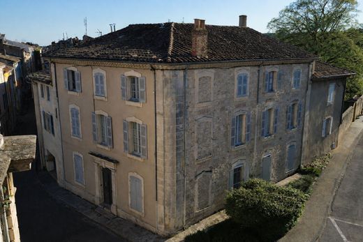 Luxury home in Bourg-Saint-Andéol, Ardèche