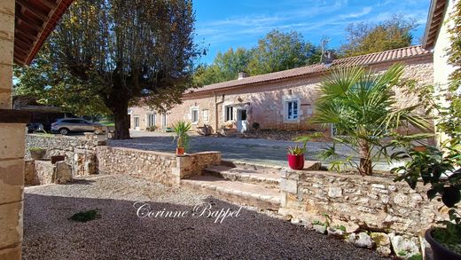 Luxury home in Sarliac-sur-l'Isle, Dordogne