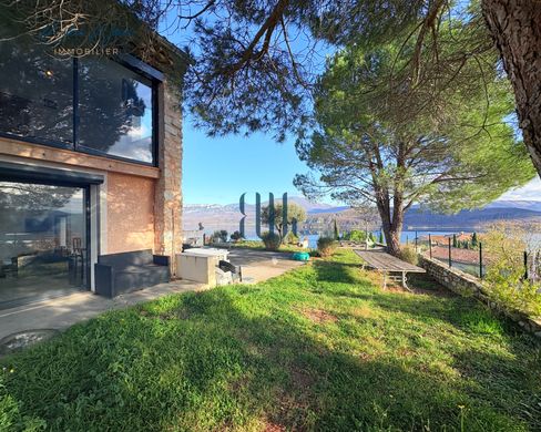 Luxus-Haus in Sainte-Croix-du-Verdon, Alpes-de-Haute-Provence