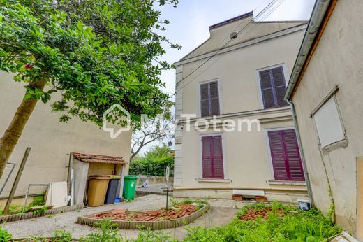 Элитный дом, Витри-сюр-Сен, Val-de-Marne