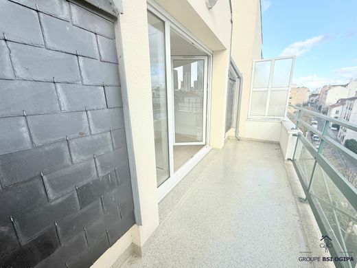 Appartement à Courbevoie, Hauts-de-Seine