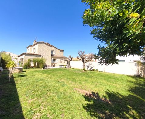 Luxury home in Mauguio, Hérault