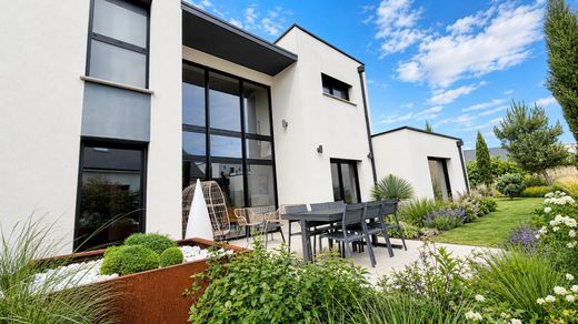 Luxury home in Rouen, Seine-Maritime