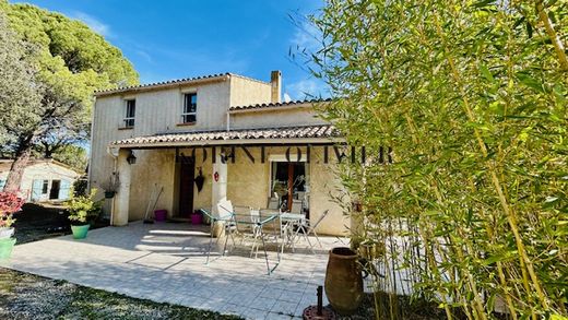 Luxury home in Jouques, Bouches-du-Rhône