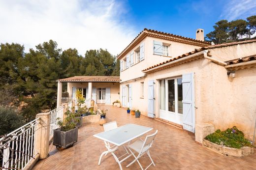 Casa de luxo - Ollioules, Var