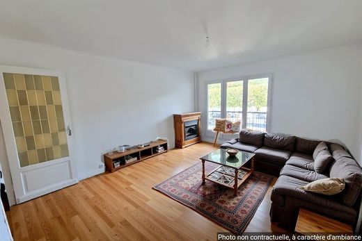 Apartment in Nogent-sur-Marne, Val-de-Marne