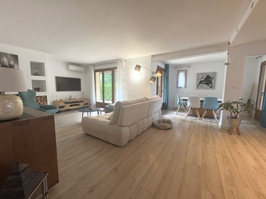 ‏וילה ב  Saint-Just, Hérault