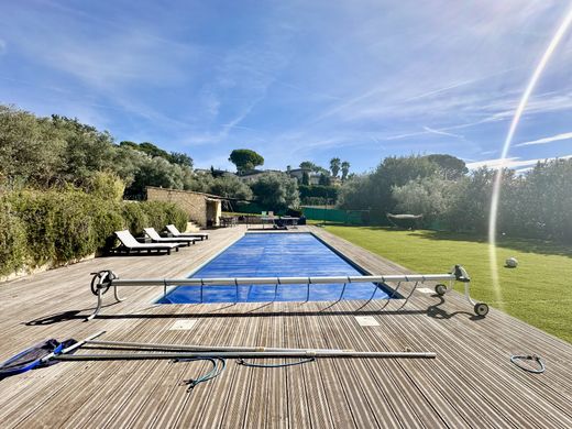 Villa in Mougins, Alpes-Maritimes