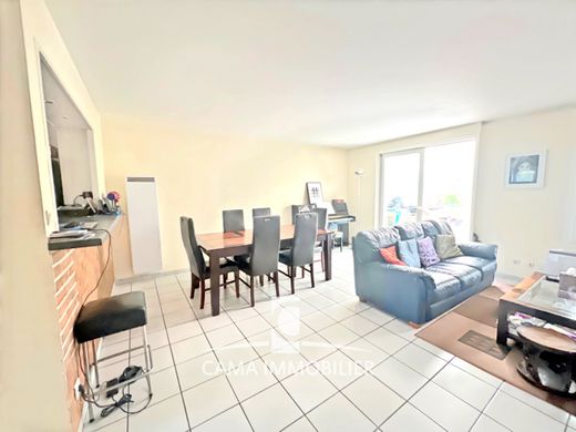 Πολυτελή κατοικία σε Buc, Yvelines