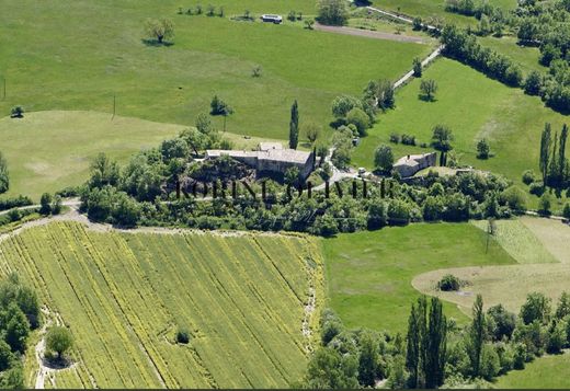 Luxury home in Châteauneuf-Miravail, Alpes-de-Haute-Provence