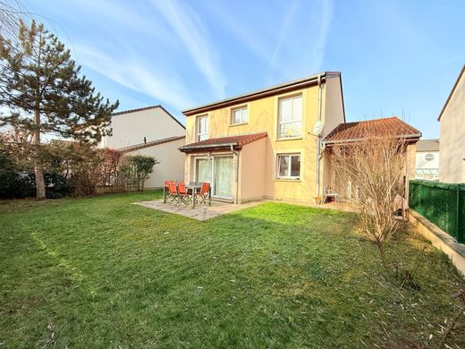 Luxe woning in Thionville, Moselle