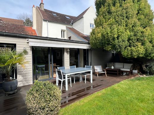 Luxus-Haus in Montfort-l'Amaury, Yvelines