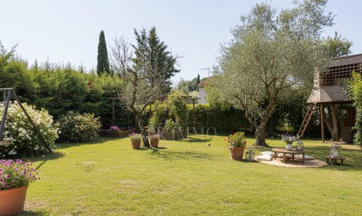 Puget-sur-Argens, Varの高級住宅