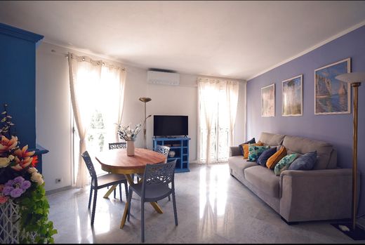 Apartment in Menton, Alpes-Maritimes