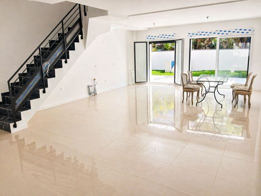 Casa di lusso a Antony, Hauts-de-Seine