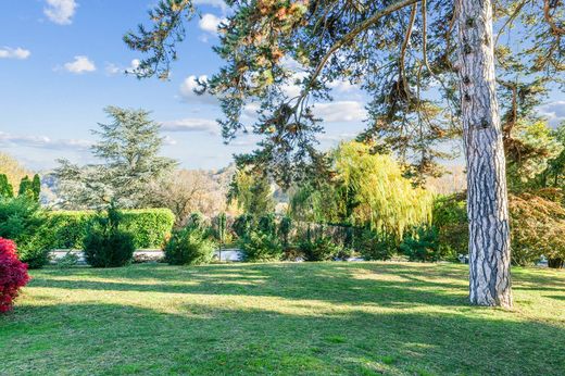 Luxe woning in Collonges-au-Mont-d'Or, Rhône