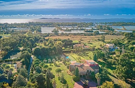 Villa a La Londe-les-Maures, Var