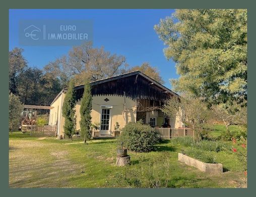 Lüks ev Bazas, Gironde