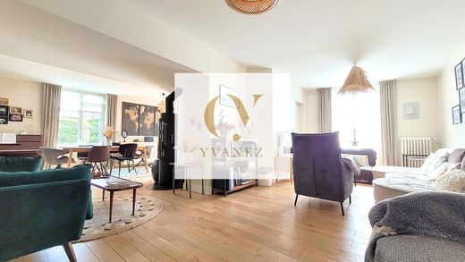 Luxus-Haus in Châteaugiron, Ille-et-Vilaine