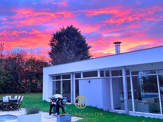 ‏וילה ב  Saint-Dizier, Haute-Marne