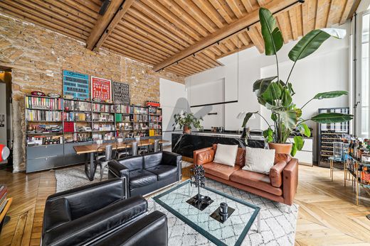 Apartment / Etagenwohnung in Lyon, Rhône