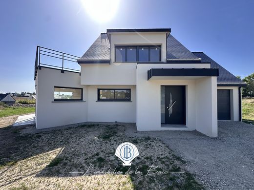 Luxury home in Erquy, Côtes-d'Armor