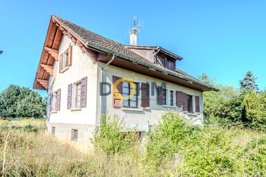 Chens-sur-Léman, Haute-Savoieの高級住宅