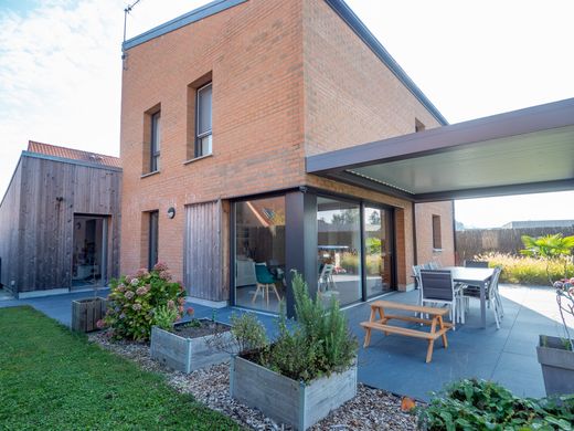 Maison de luxe à Chéreng, Nord