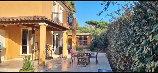 Villa Roquebrune-sur-Argens, Var