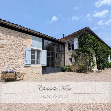 Casa di lusso a Sainte-Radegonde, Gironda